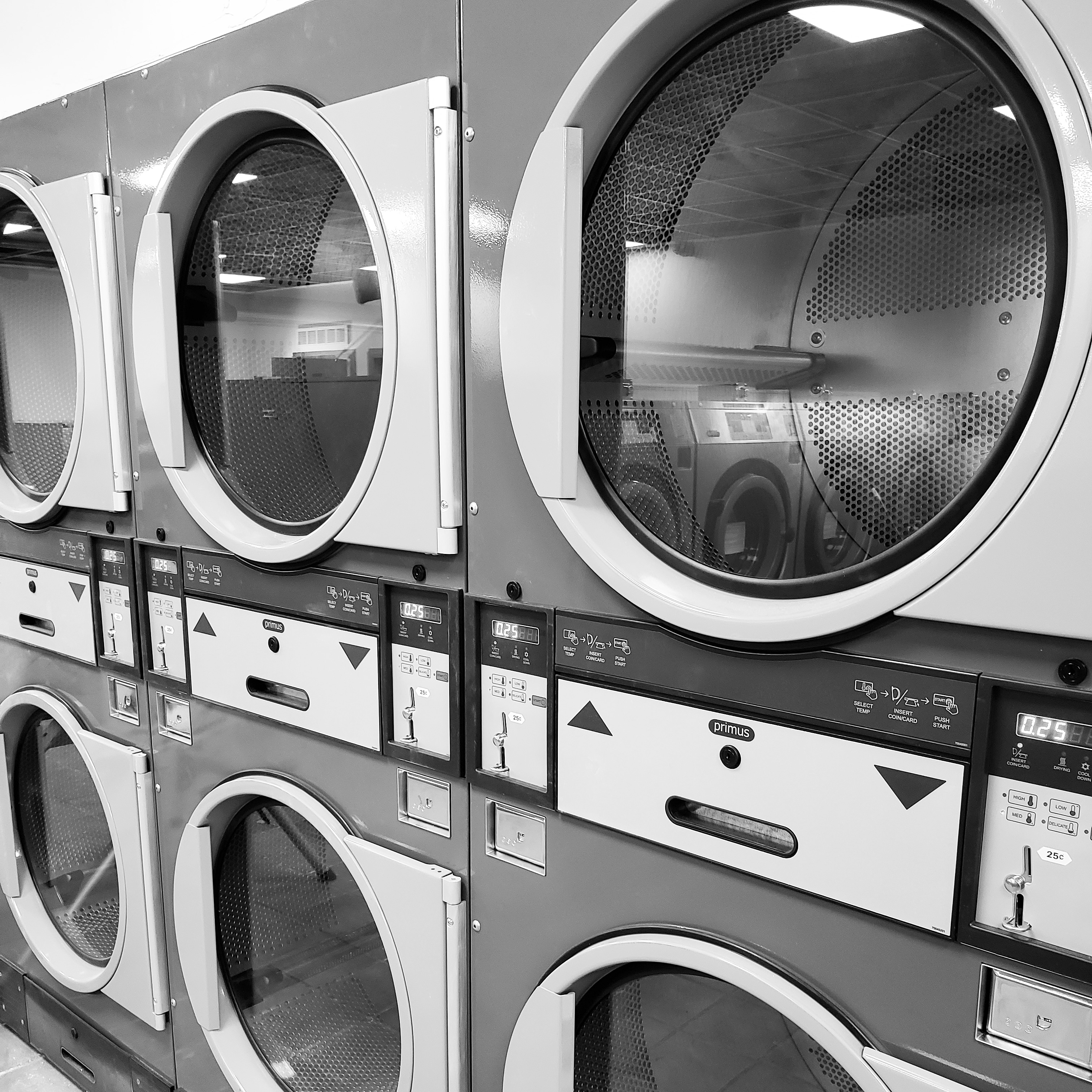 J's Laundry J's Laundry is a laundromat in Milwaukee, Wisconsin.